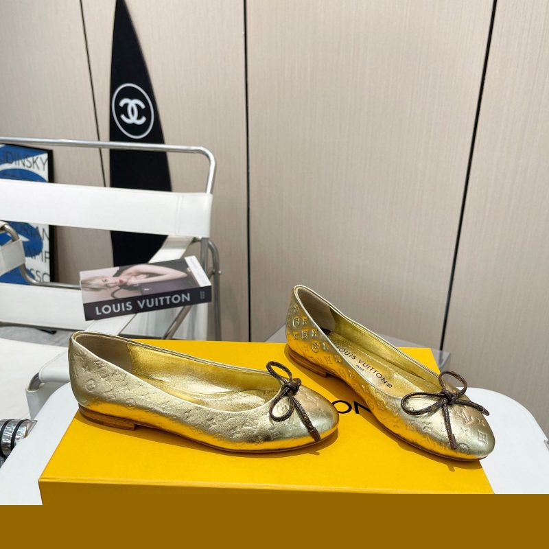 LV flat shoes